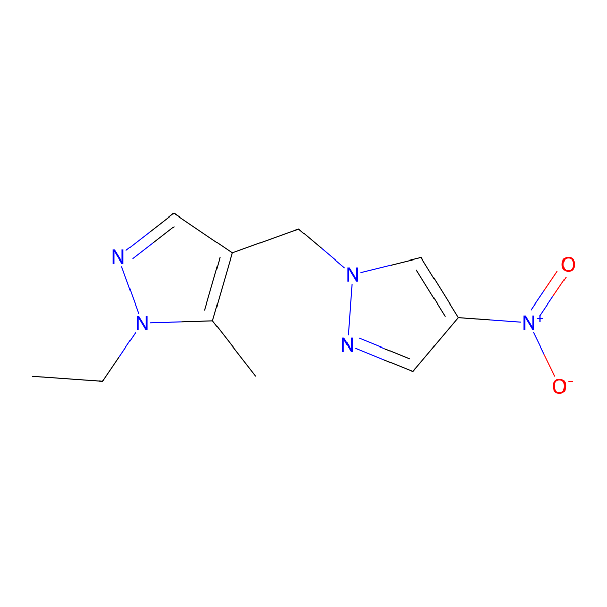 1-Ethyl-5-methyl-4-((4-nitro-1H-pyrazol-1-yl)methyl)-1H-pyrazole molecular structure, CAS 1005670-69-8