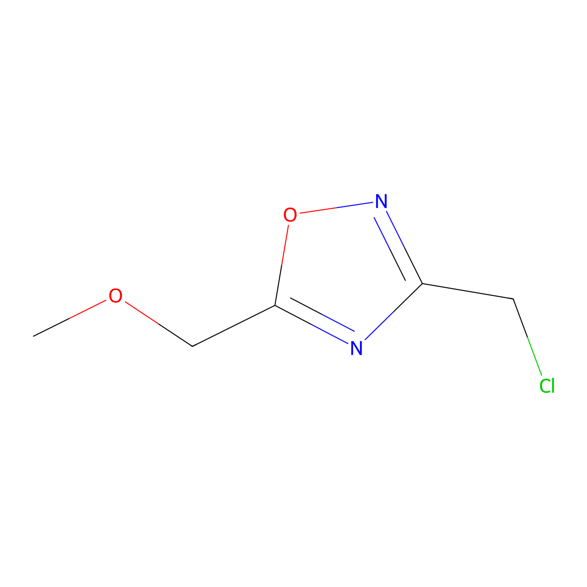 3-(Chloromethyl)-5-(methoxymethyl)-1,2,4-oxadiazole molecular structure, CAS 1015846-54-4