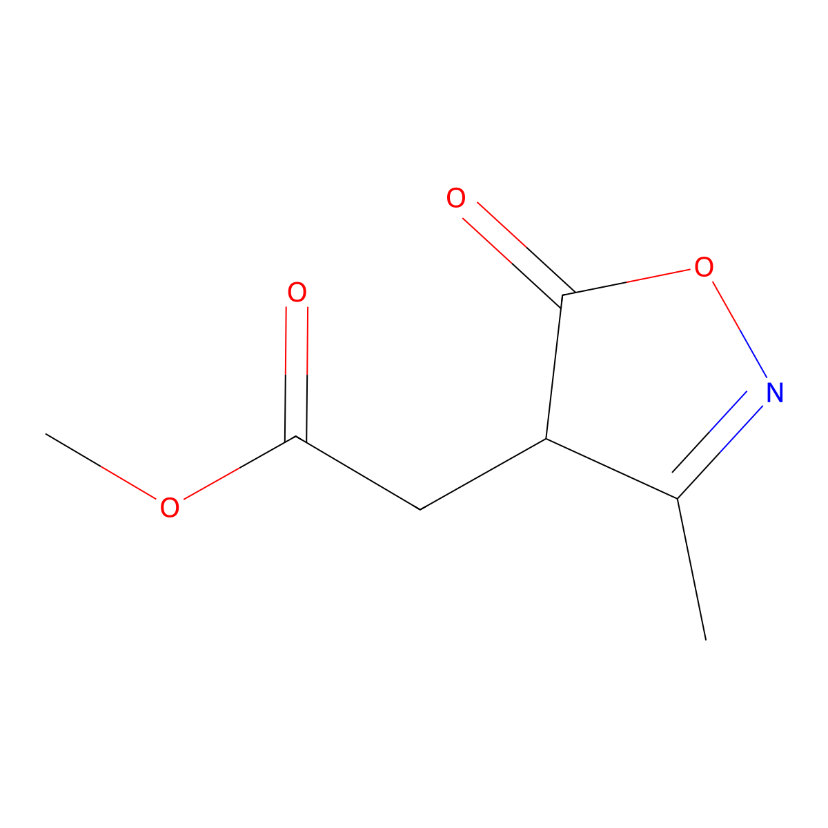 Methyl 2-(3-methyl-5-oxo-4,5-dihydro-1,2-oxazol-4-yl)acetate molecular structure, CAS 107575-76-8