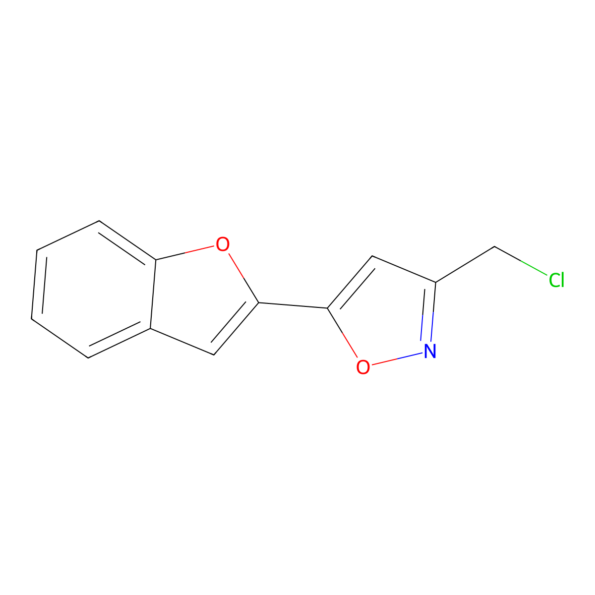 5-(1-Benzofuran-2-yl)-3-(chloromethyl)isoxazole molecular structure, CAS 1105191-44-3