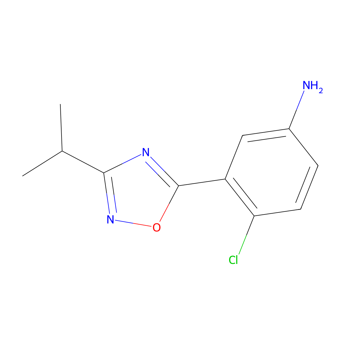4-Chloro-3-(3-isopropyl-1,2,4-oxadiazol-5-yl)aniline molecular structure, CAS 1178329-57-1