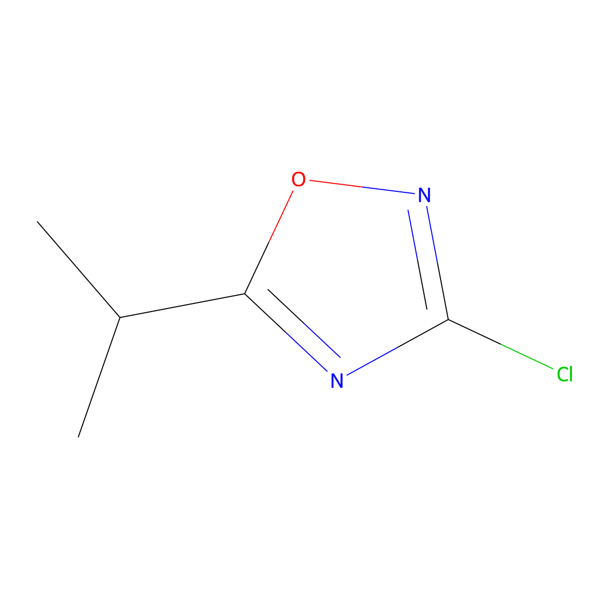3-Chloro-5-isopropyl-1,2,4-oxadiazole molecular structure, CAS 1243250-26-1