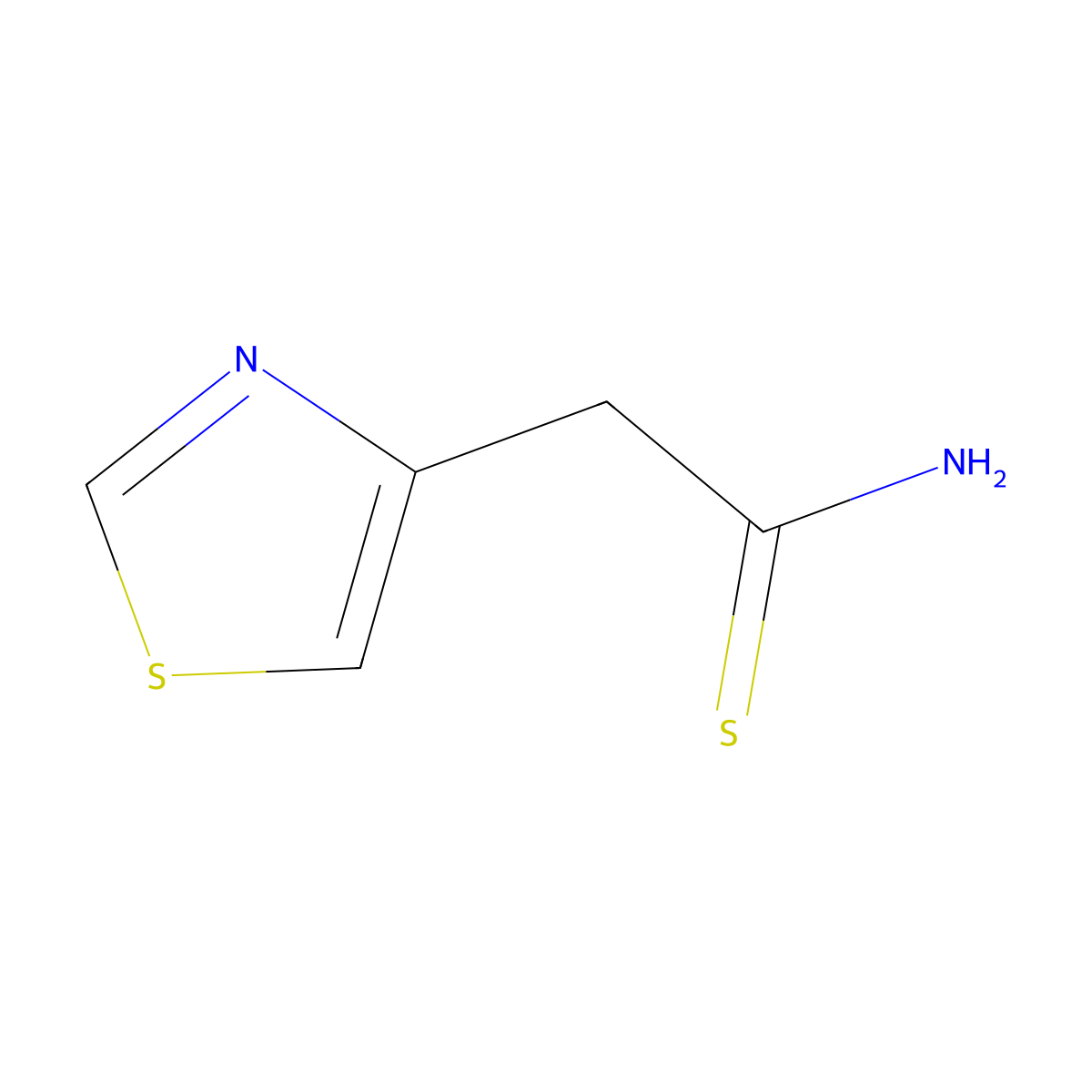 2-(1,3-Thiazol-4-yl)ethanethioamide molecular structure, CAS 1258640-76-4