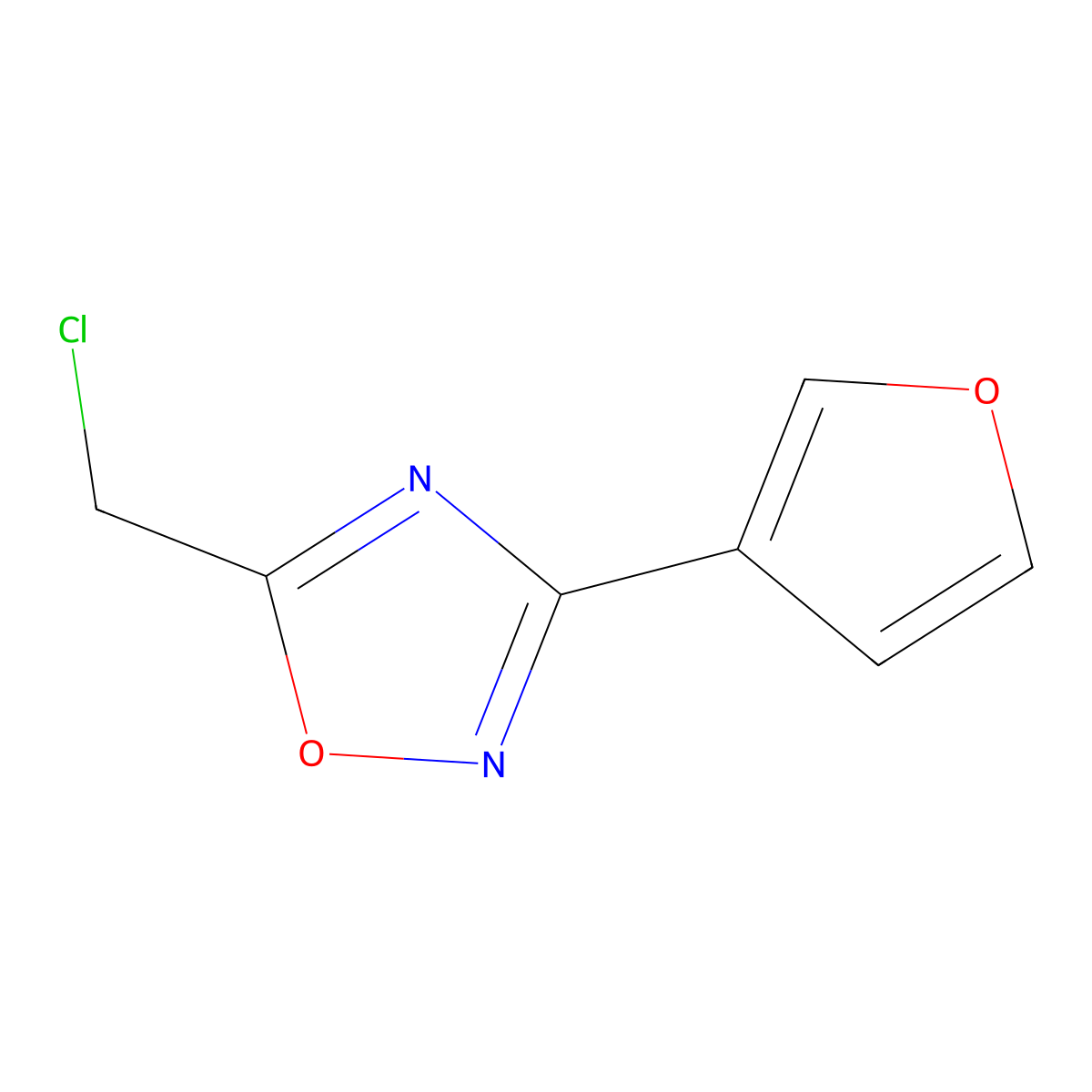 5-(Chloromethyl)-3-(furan-3-yl)-1,2,4-oxadiazole molecular structure, CAS 1258651-36-3