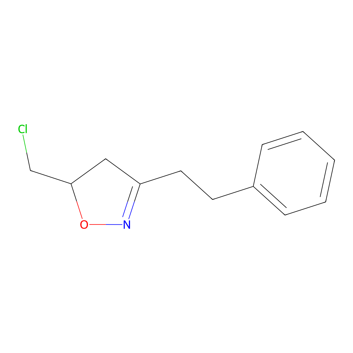 5-(Chloromethyl)-3-(2-phenylethyl)-4,5-dihydro-1,2-oxazole molecular structure, CAS 1344286-87-8