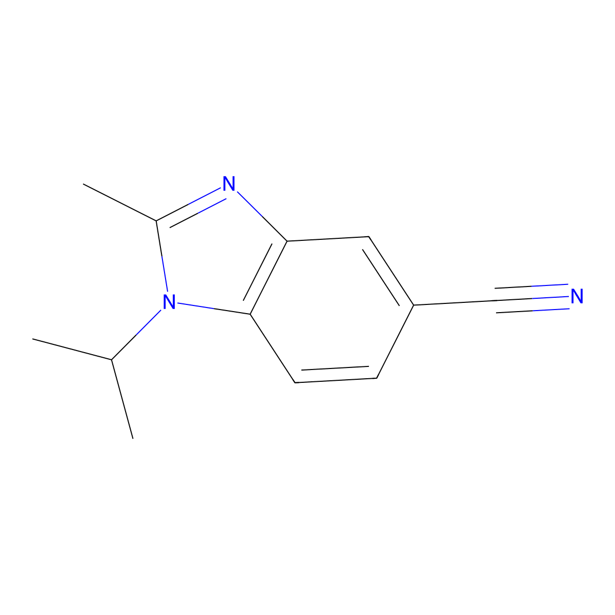 1-Isopropyl-2-methyl-1,3-benzodiazole-5-carbonitrile molecular structure, CAS 1368465-84-2