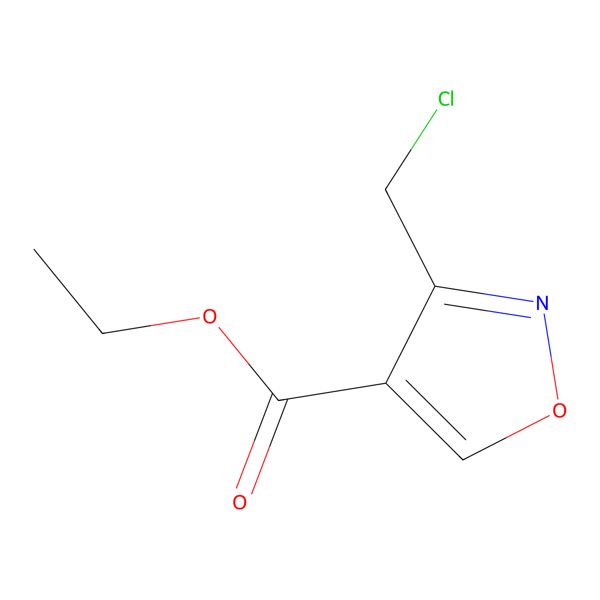 Ethyl 3-(chloromethyl)-1,2-oxazole-4-carboxylate molecular structure, CAS 1379165-76-0