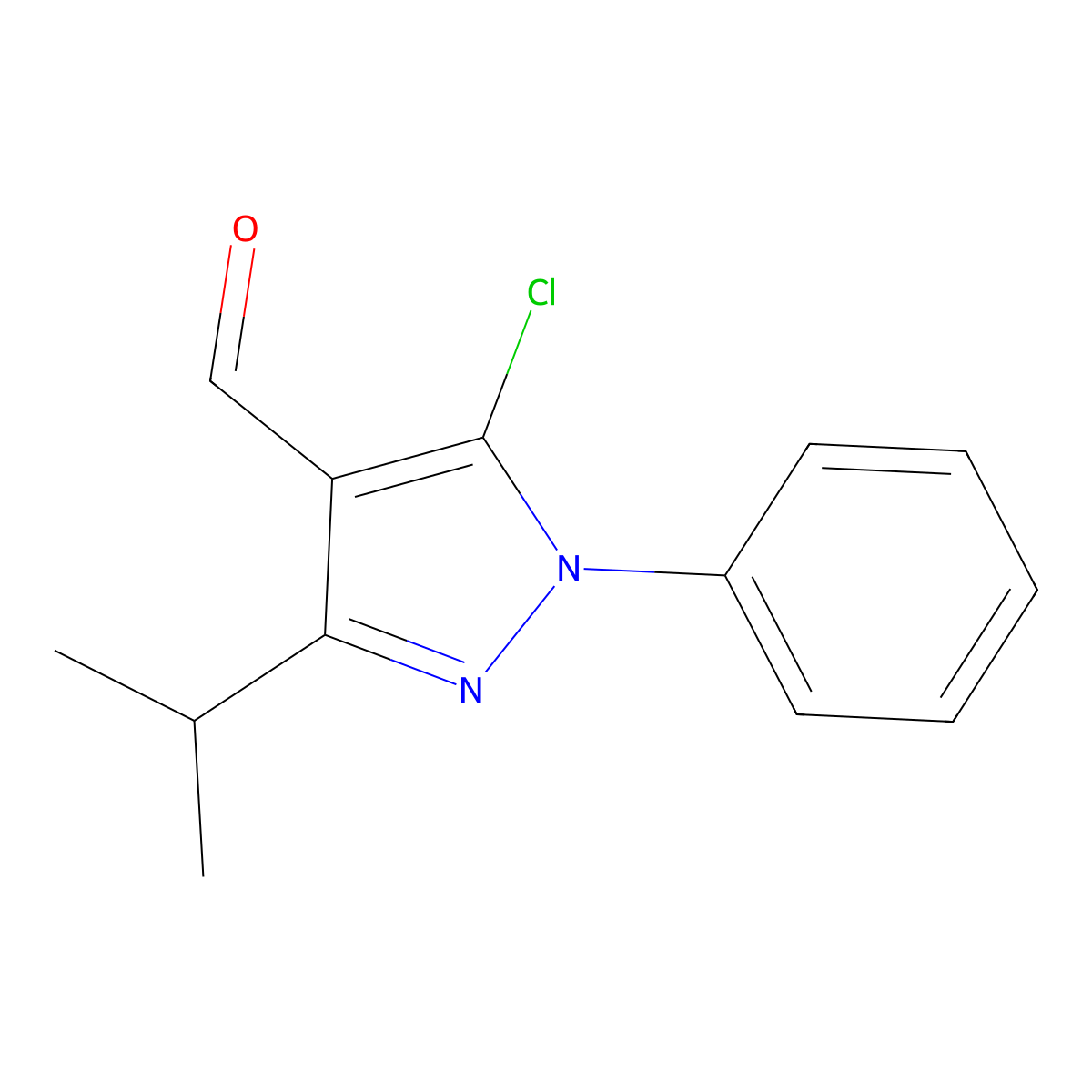 5-chloro-1-phenyl-3-(propan-2-yl)-1H-pyrazole-4-carbaldehyde molecular structure, CAS 139347-65-2
