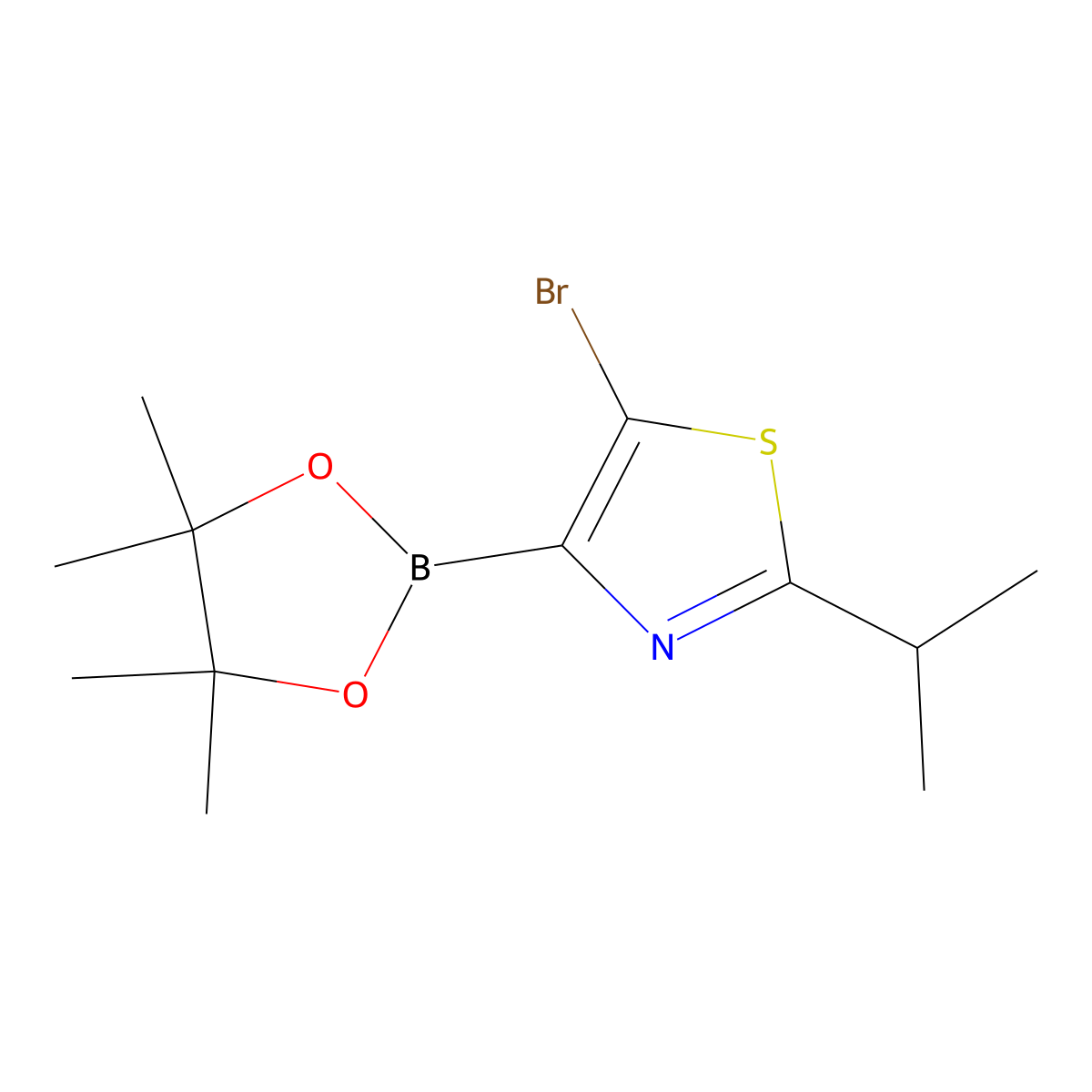 5-Bromo-2-(iso-propyl)thiazole-4-boronic acid pinacol ester molecular structure, CAS 1402233-35-5