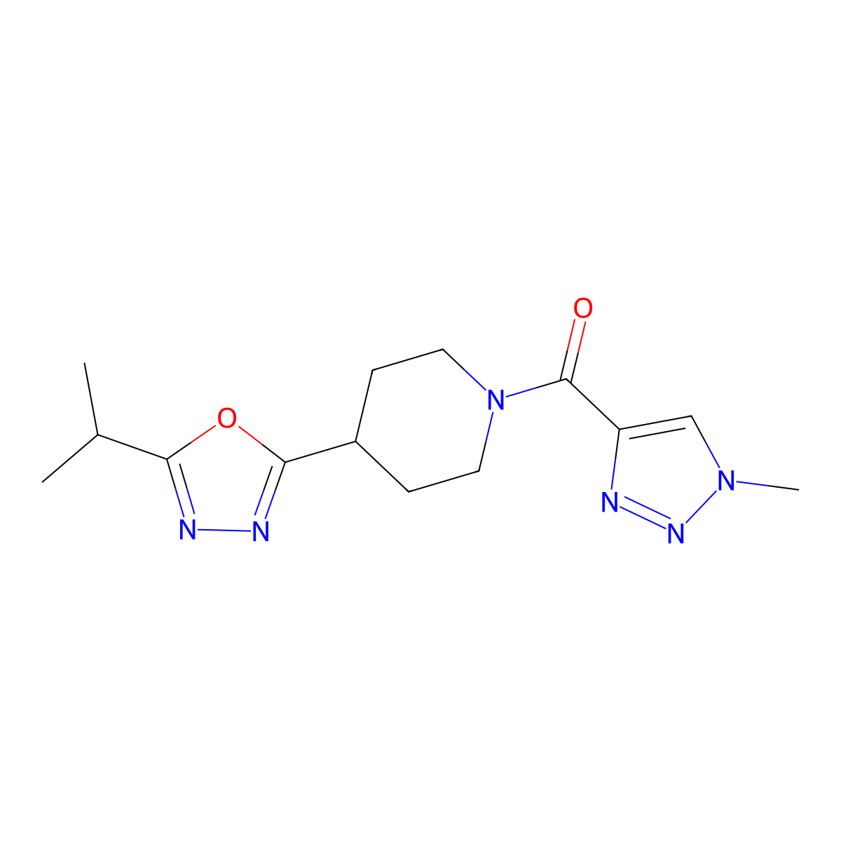 (4-(5-isopropyl-1,3,4-oxadiazol-2-yl)piperidin-1-yl)(1-methyl-1H-1,2,3-triazol-4-yl)methanone molecular structure, CAS 1421524-49-3