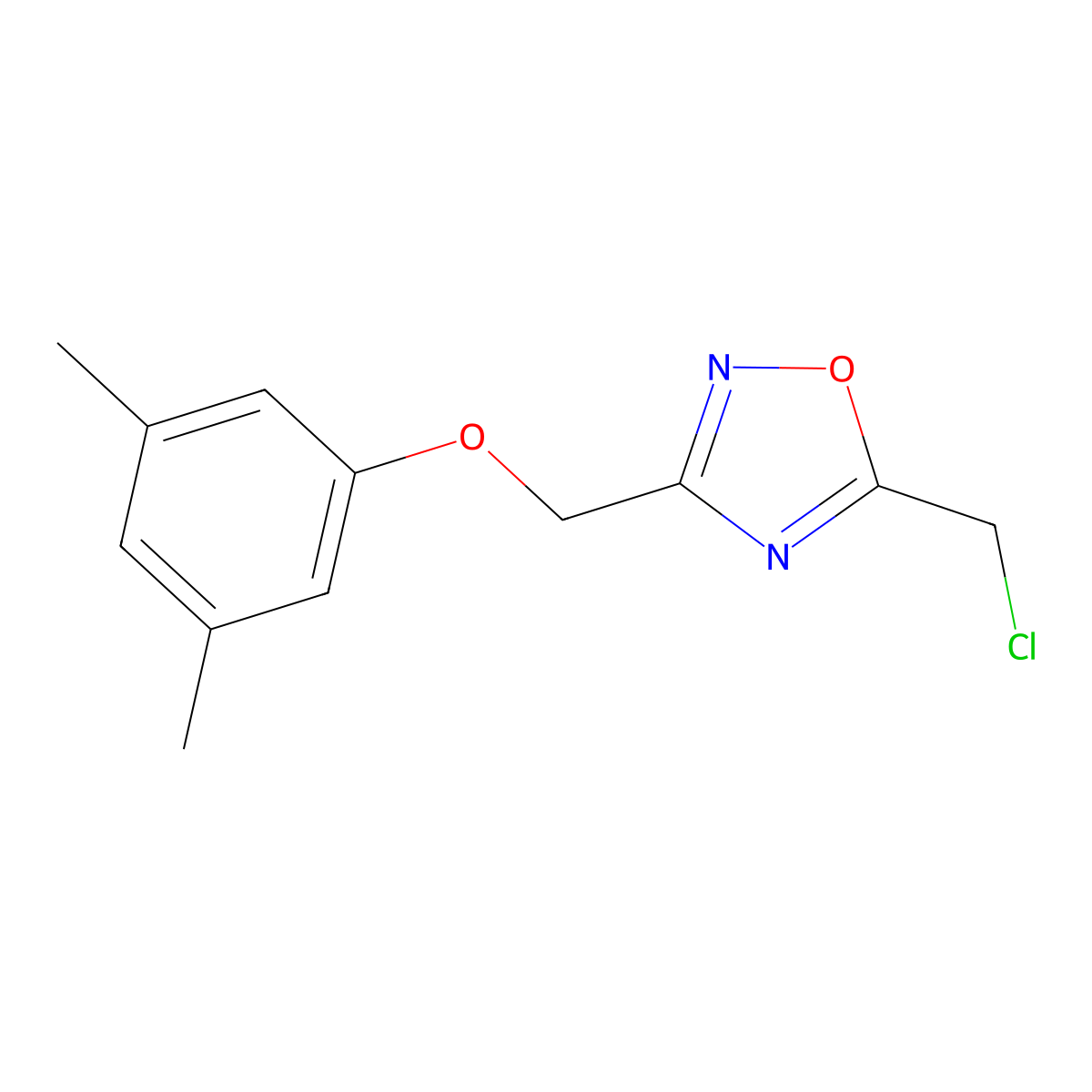 5-(Chloromethyl)-3-(3,5-dimethylphenoxymethyl)-1,2,4-oxadiazole molecular structure, CAS 1423024-66-1