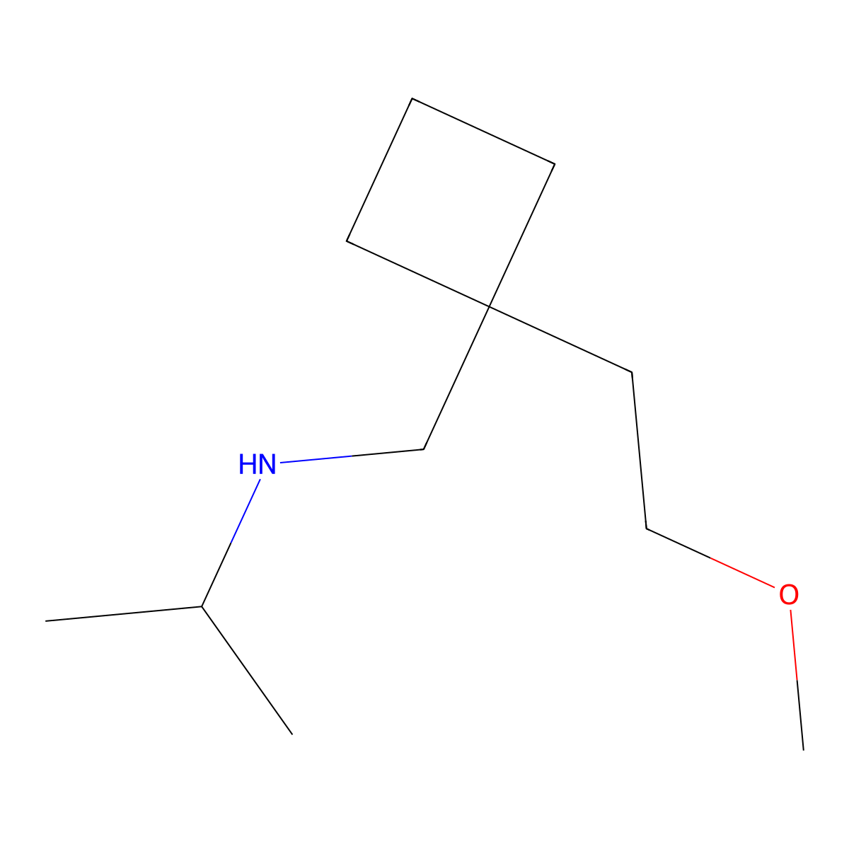 n-((1-(2-Methoxyethyl)cyclobutyl)methyl)propan-2-amine molecular structure, CAS 1465177-86-9