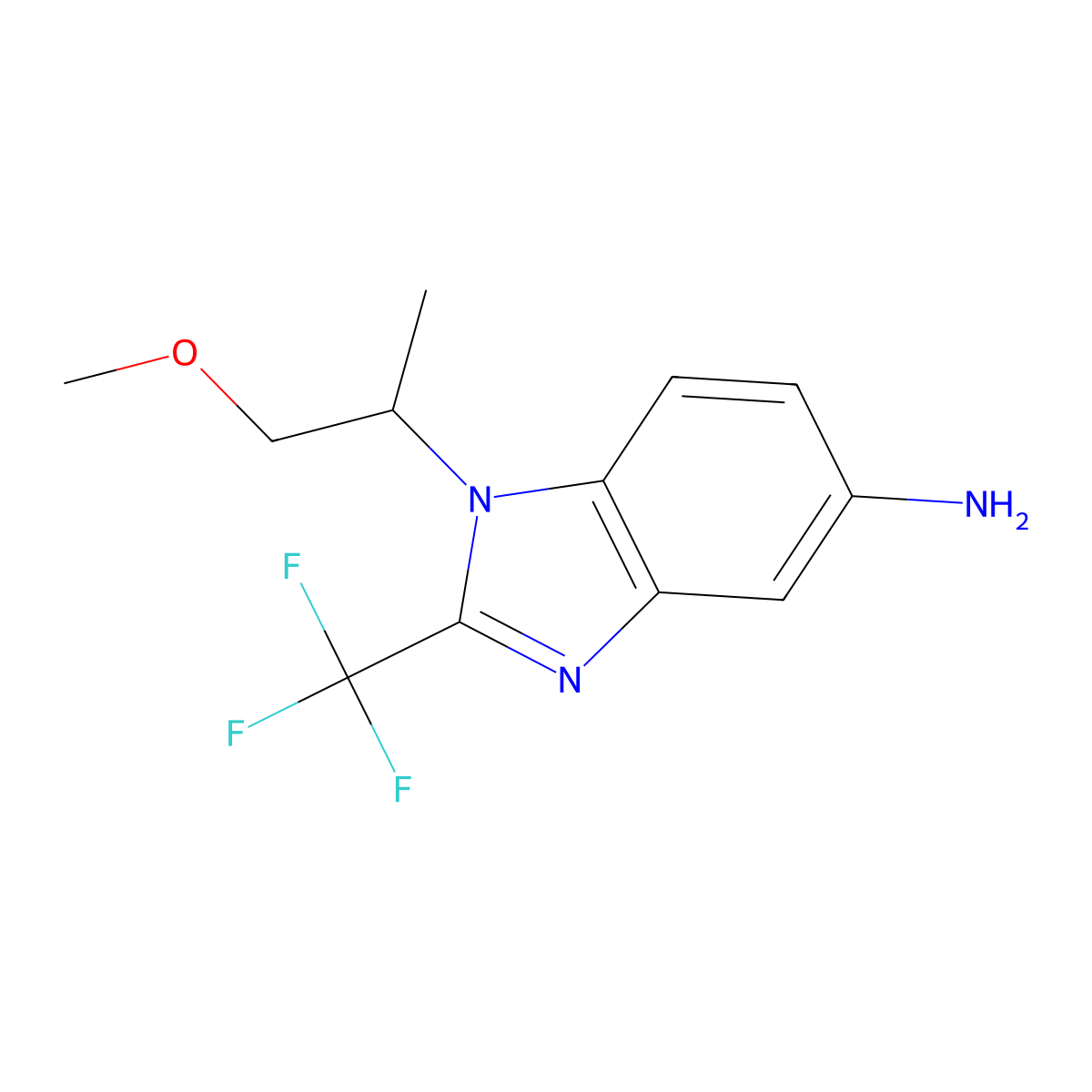 1-(1-methoxypropan-2-yl)-2-(trifluoromethyl)-1H-1,3-benzodiazol-5-amine molecular structure, CAS 1465247-69-1