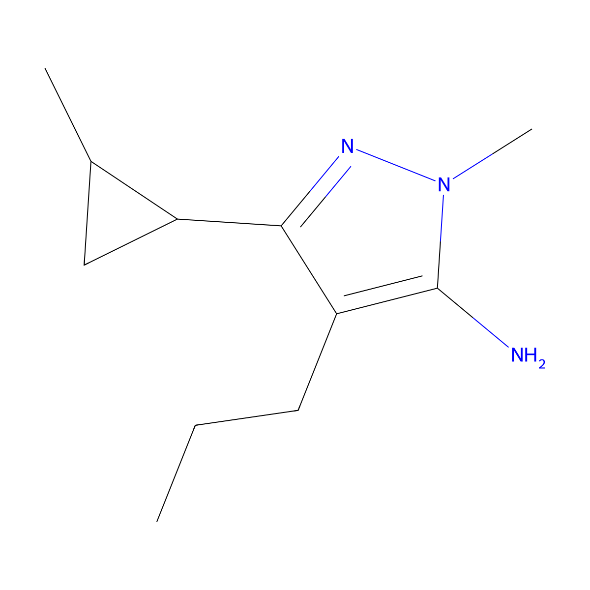 1-Methyl-3-(2-methylcyclopropyl)-4-propyl-1H-pyrazol-5-amine molecular structure, CAS 1500430-65-8
