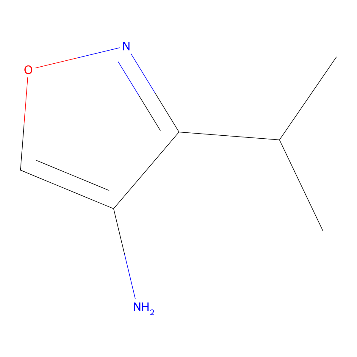 3-(Propan-2-yl)-1,2-oxazol-4-amine molecular structure, CAS 1537994-09-4