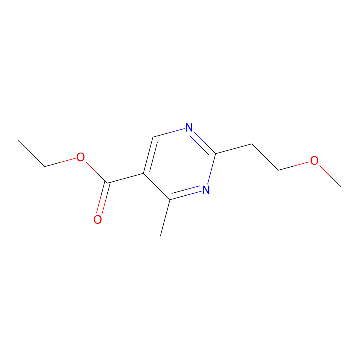 Ethyl 2-(2-methoxyethyl)-4-methylpyrimidine-5-carboxylate molecular structure, CAS 1601075-61-9