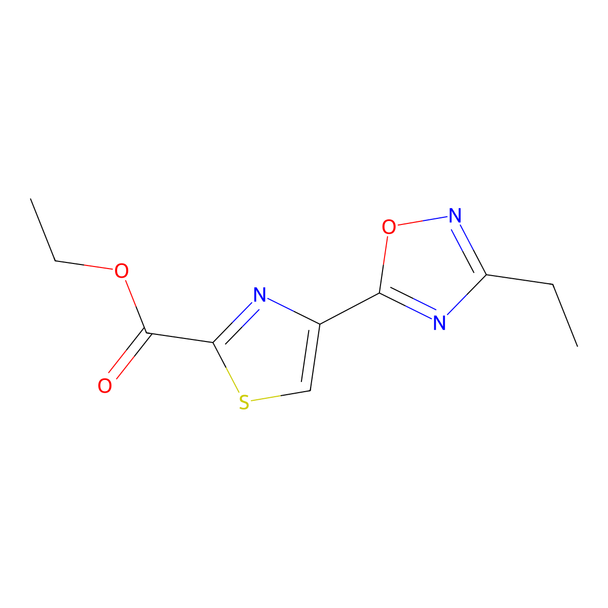 Ethyl 4-(3-ethyl-1,2,4-oxadiazol-5-yl)-1,3-thiazole-2-carboxylate molecular structure, CAS 1803608-12-9