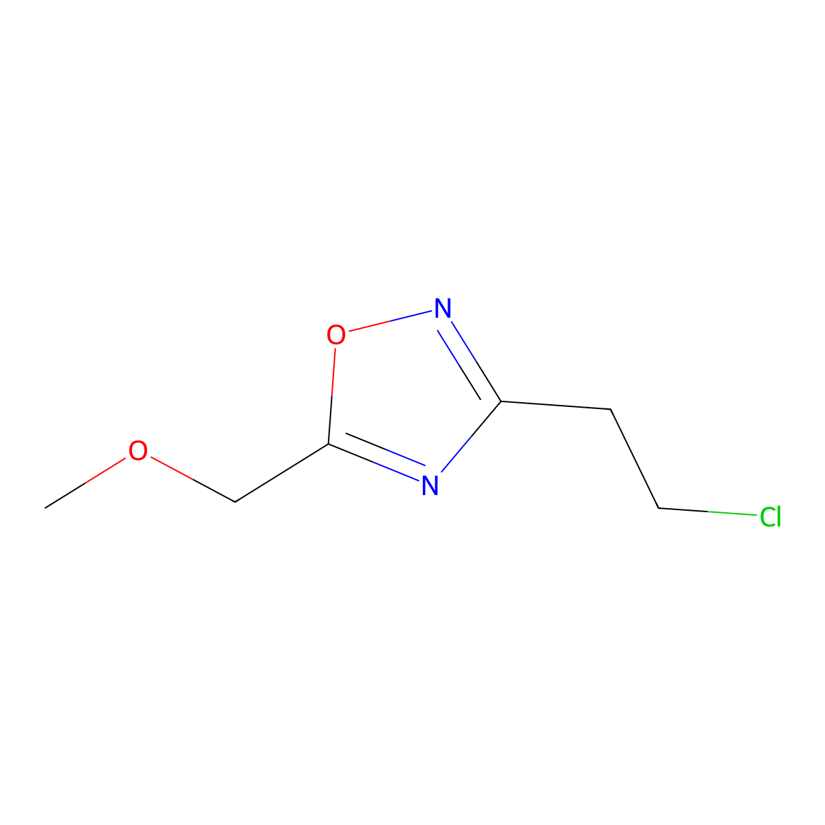3-(2-Chloroethyl)-5-(methoxymethyl)-1,2,4-oxadiazole molecular structure, CAS 1824274-24-9