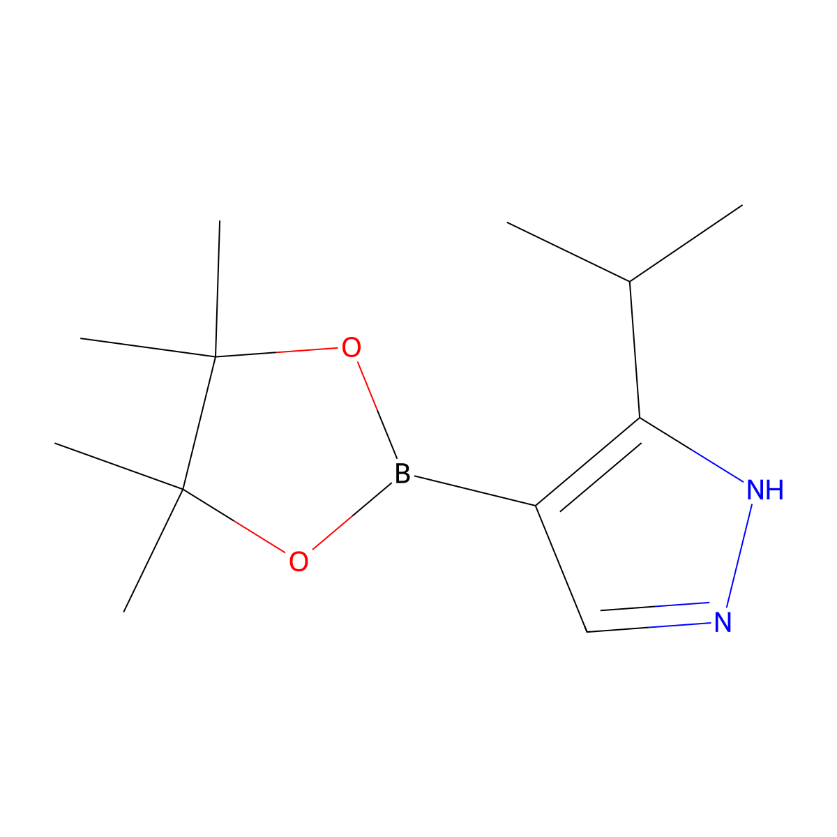 3-Isopropyl-4-(4,4,5,5-tetramethyl-1,3,2-dioxaborolan-2-yl)-1H-pyrazole molecular structure, CAS 1983152-92-6