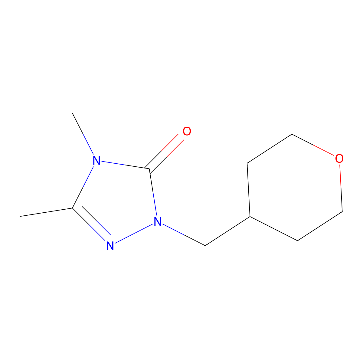 3,4-dimethyl-1-[(oxan-4-yl)methyl]-4,5-dihydro-1H-1,2,4-triazol-5-one molecular structure, CAS 2019698-96-3