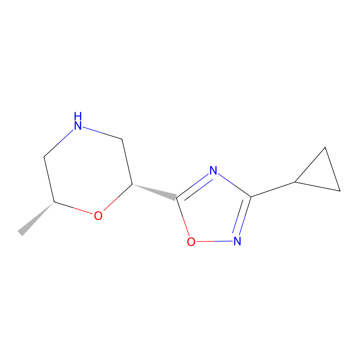 rac-(2R,6R)-2-(3-cyclopropyl-1,2,4-oxadiazol-5-yl)-6-methylmorpholine molecular structure, CAS 2044706-44-5