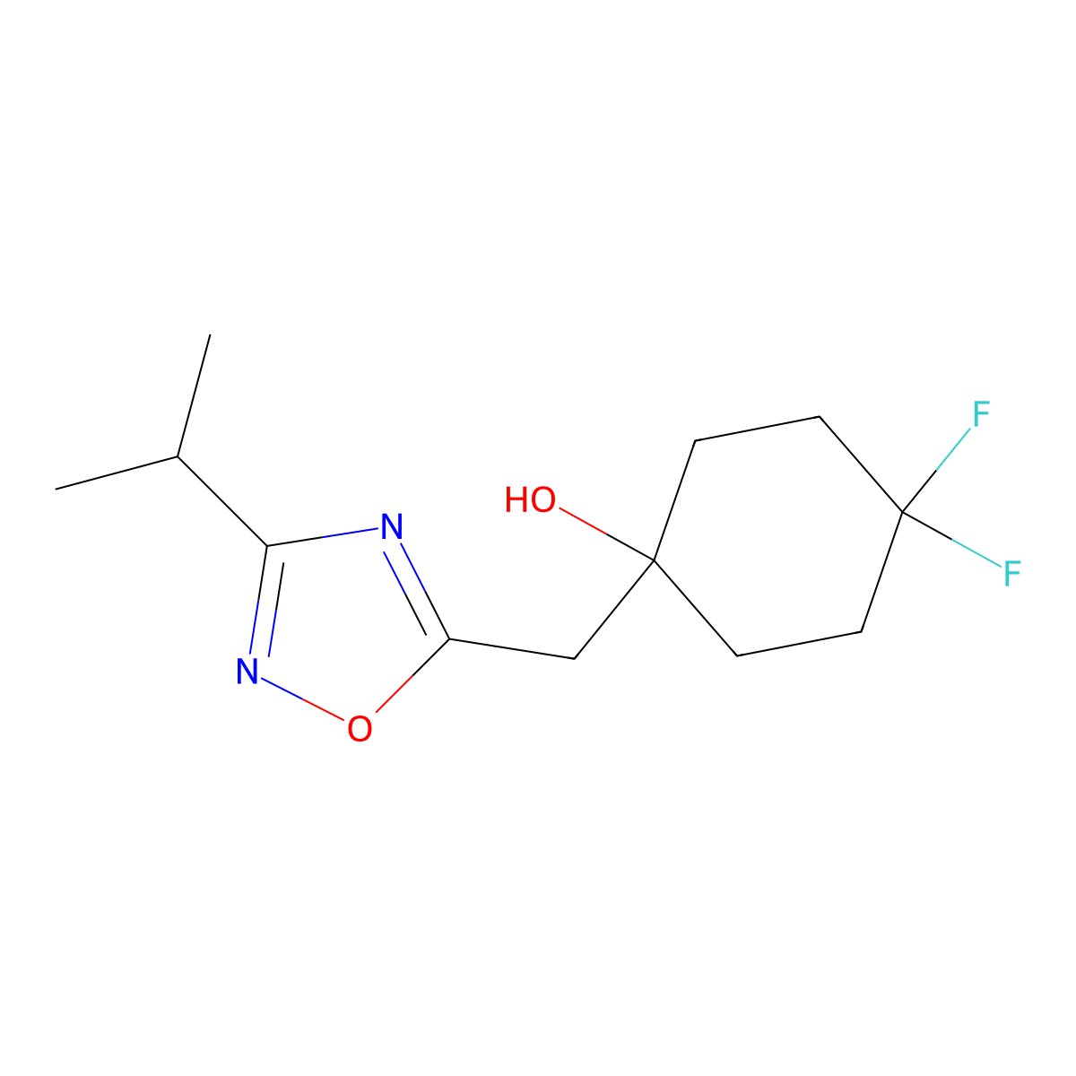 4,4-Difluoro-1-{[3-(propan-2-yl)-1,2,4-oxadiazol-5-yl]methyl}cyclohexan-1-ol molecular structure, CAS 2059965-62-5