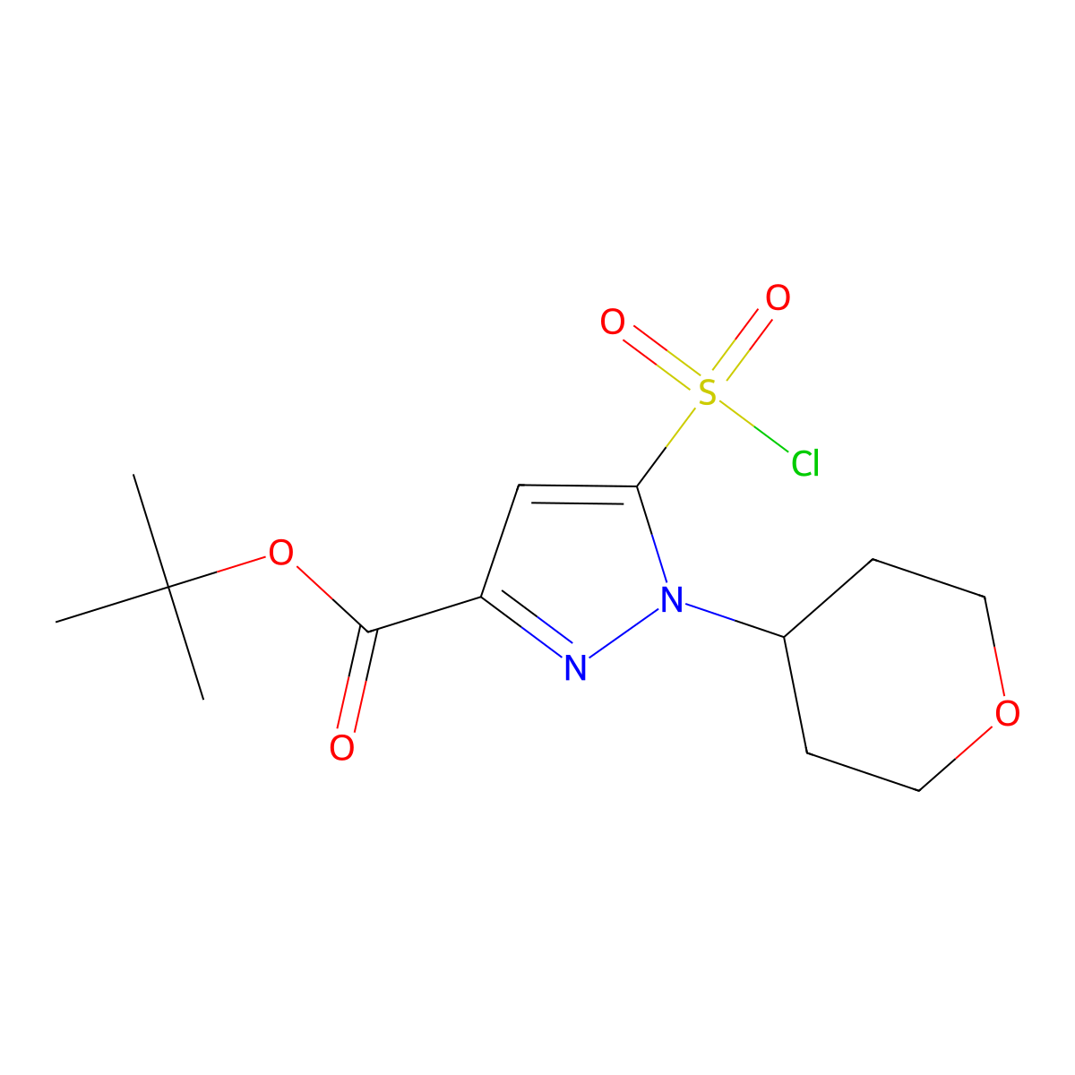 tert-Butyl 5-(chlorosulfonyl)-1-(oxan-4-yl)-1H-pyrazole-3-carboxylate molecular structure, CAS 2059966-56-0