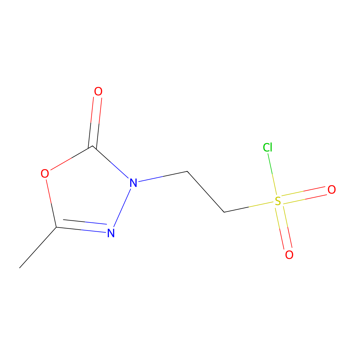 2-(5-Methyl-2-oxo-2,3-dihydro-1,3,4-oxadiazol-3-yl)ethane-1-sulfonyl chloride molecular structure, CAS 2060006-38-2