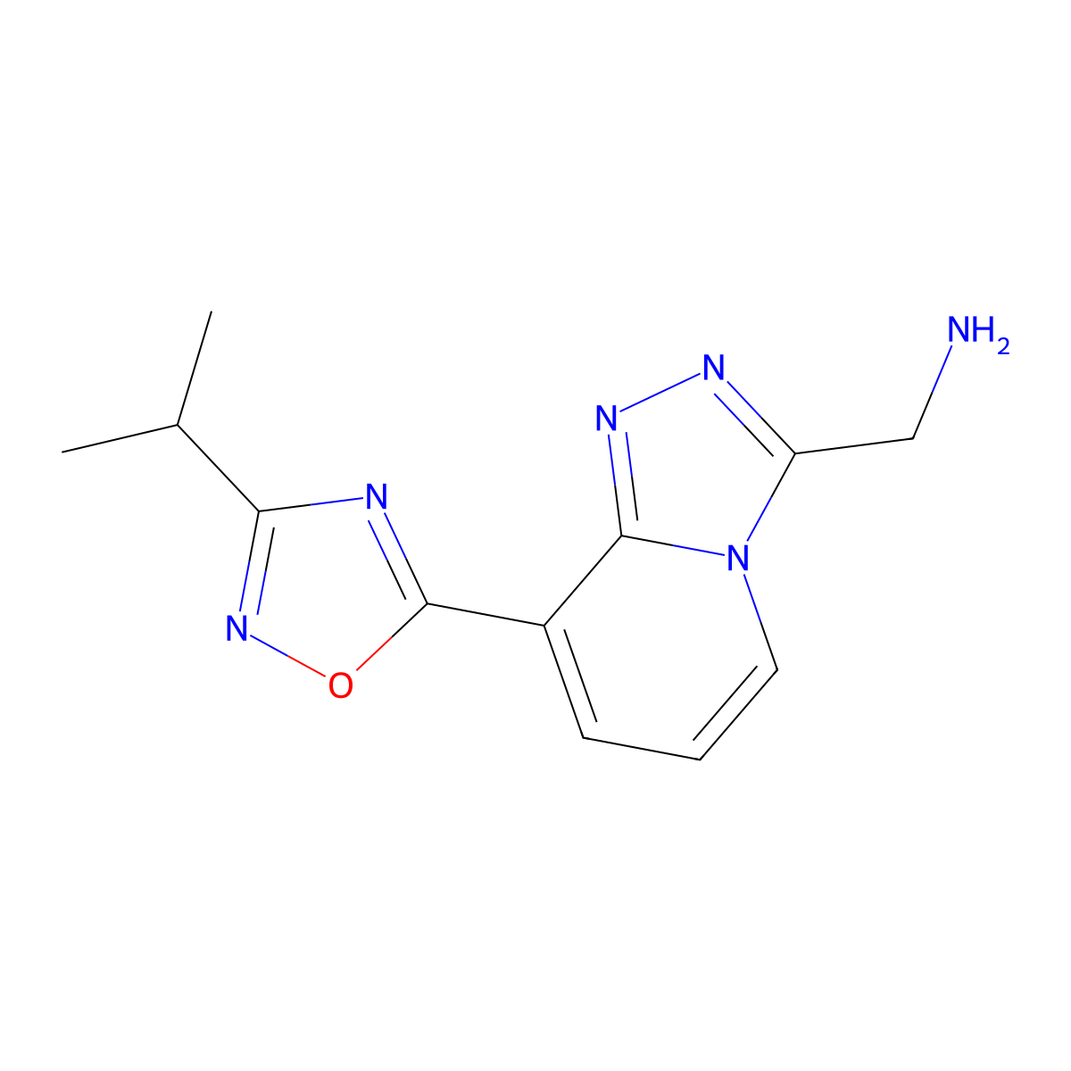 {[8-(3-Isopropyl-1,2,4-oxadiazol-5-yl)[1,2,4]triazolo[4,3-a]pyridin-3-yl]methyl}amine molecular structure, CAS 2108312-64-5