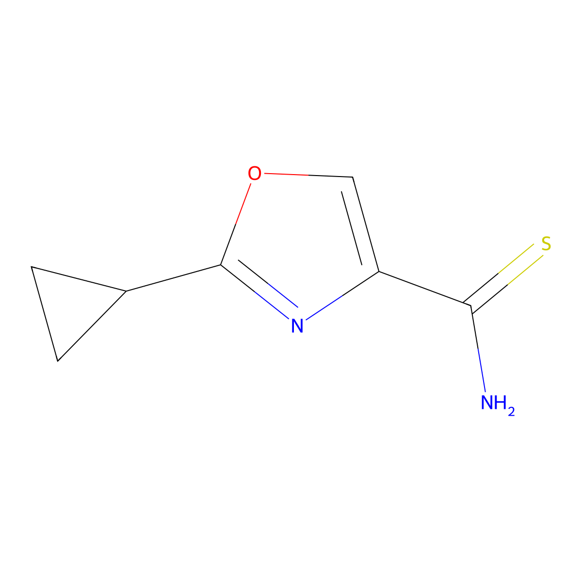 2-Cyclopropyl-1,3-oxazole-4-carbothioamide molecular structure, CAS 2126178-44-5