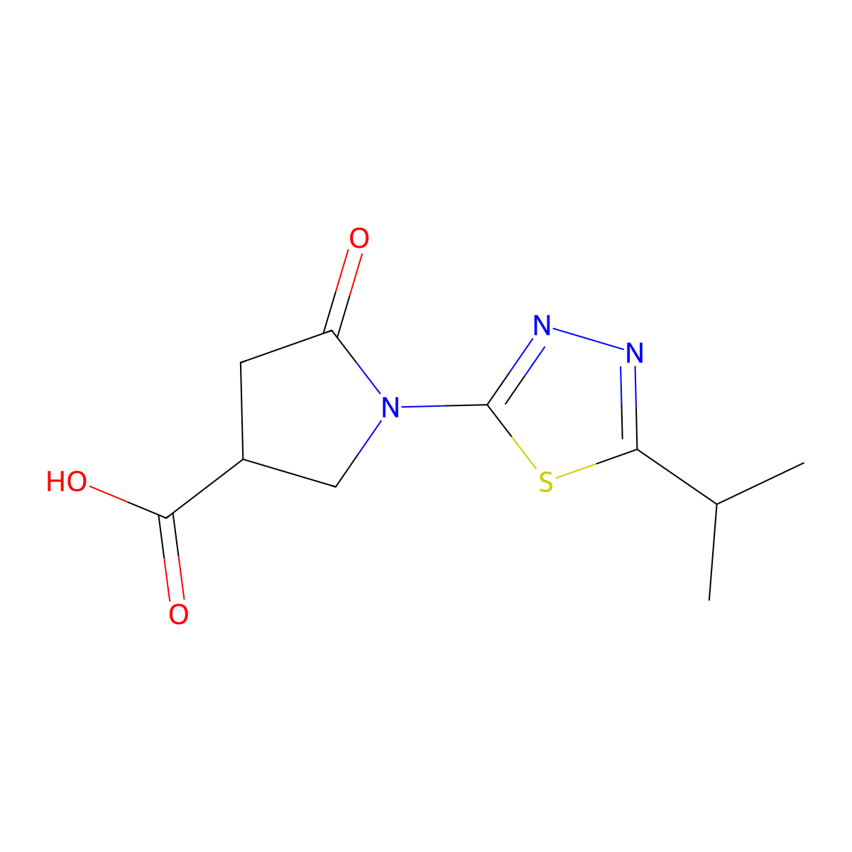 1-(5-Isopropyl-1,3,4-thiadiazol-2-yl)-5-oxopyrrolidine-3-carboxylic acid molecular structure, CAS 2173108-88-6