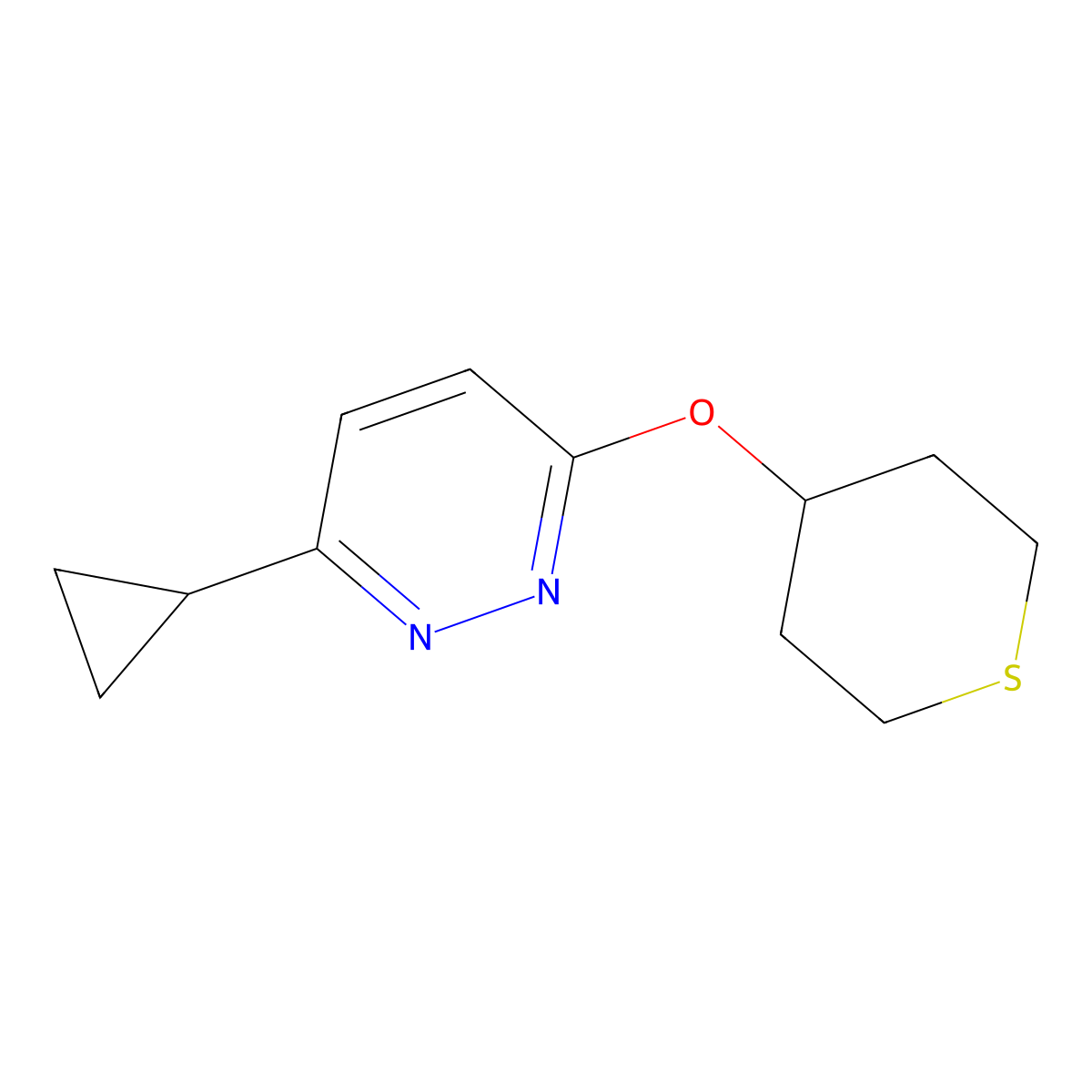 3-Cyclopropyl-6-(thian-4-yloxy)pyridazine molecular structure, CAS 2199132-78-8