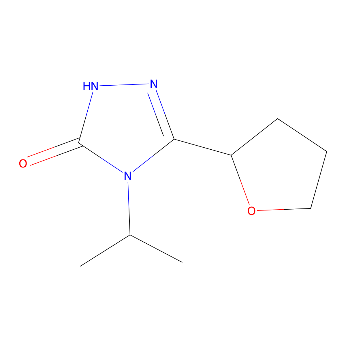 3-(oxolan-2-yl)-4-(propan-2-yl)-4,5-dihydro-1H-1,2,4-triazol-5-one molecular structure, CAS 2200882-81-9