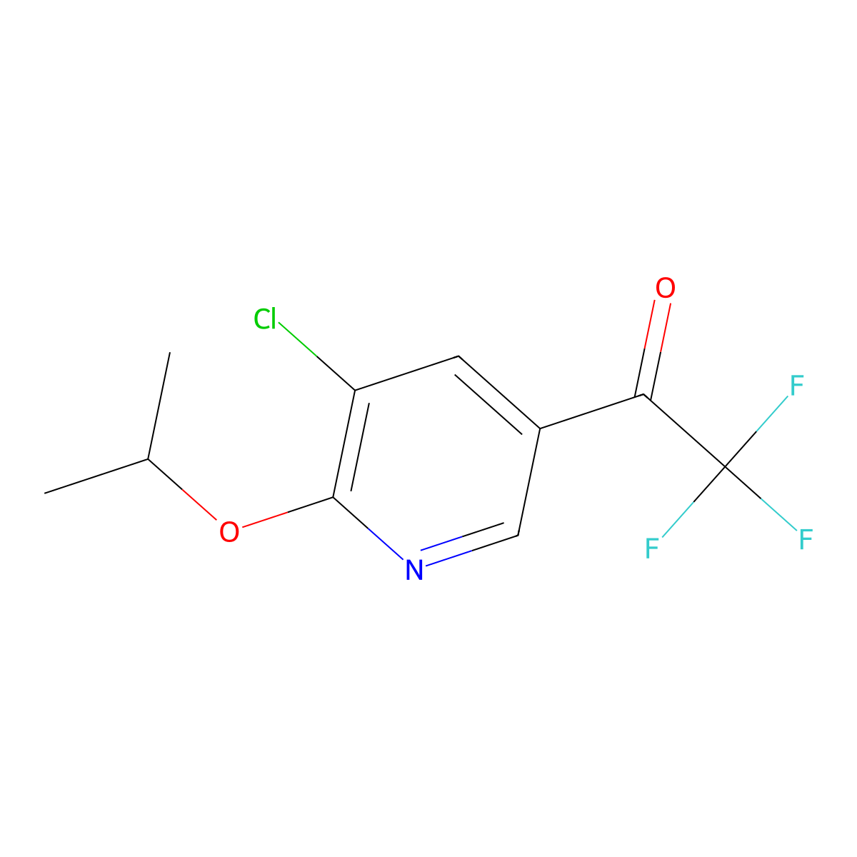 1-[5-Chloro-6-(propan-2-yloxy)pyridin-3-yl]-2,2,2-trifluoroethan-1-one molecular structure, CAS 2228350-86-3