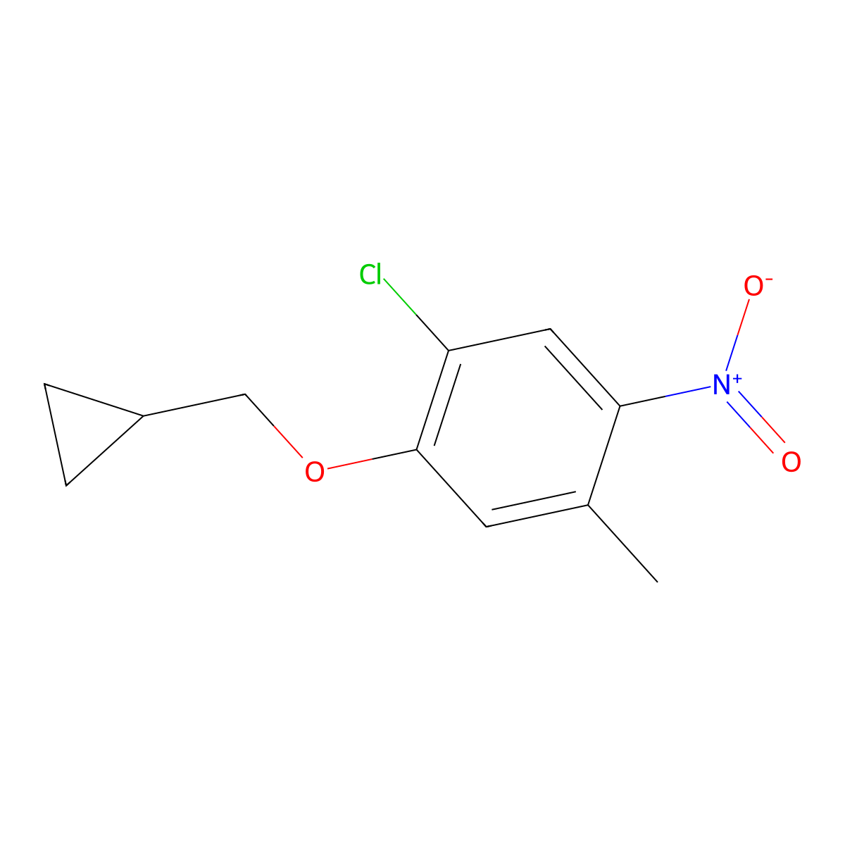 1-Chloro-2-(cyclopropylmethoxy)-4-methyl-5-nitro-benzene molecular structure, CAS 2231675-23-1