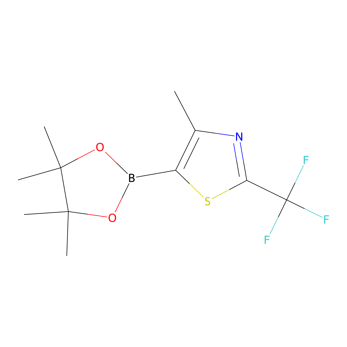 4-Methyl-5-(4,4,5,5-tetramethyl-1,3,2-dioxaborolan-2-yl)-2-(trifluoromethyl)thiazole molecular structure, CAS 2256758-33-3