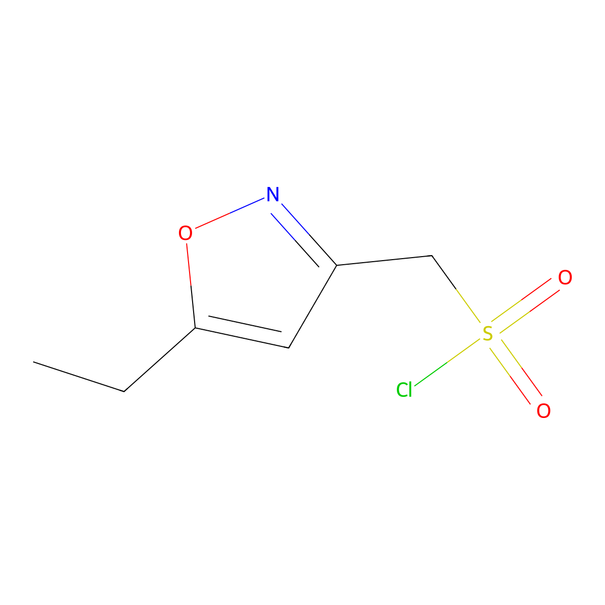 (5-Ethyl-1,2-oxazol-3-yl)methanesulfonyl chloride molecular structure, CAS 2377031-27-9