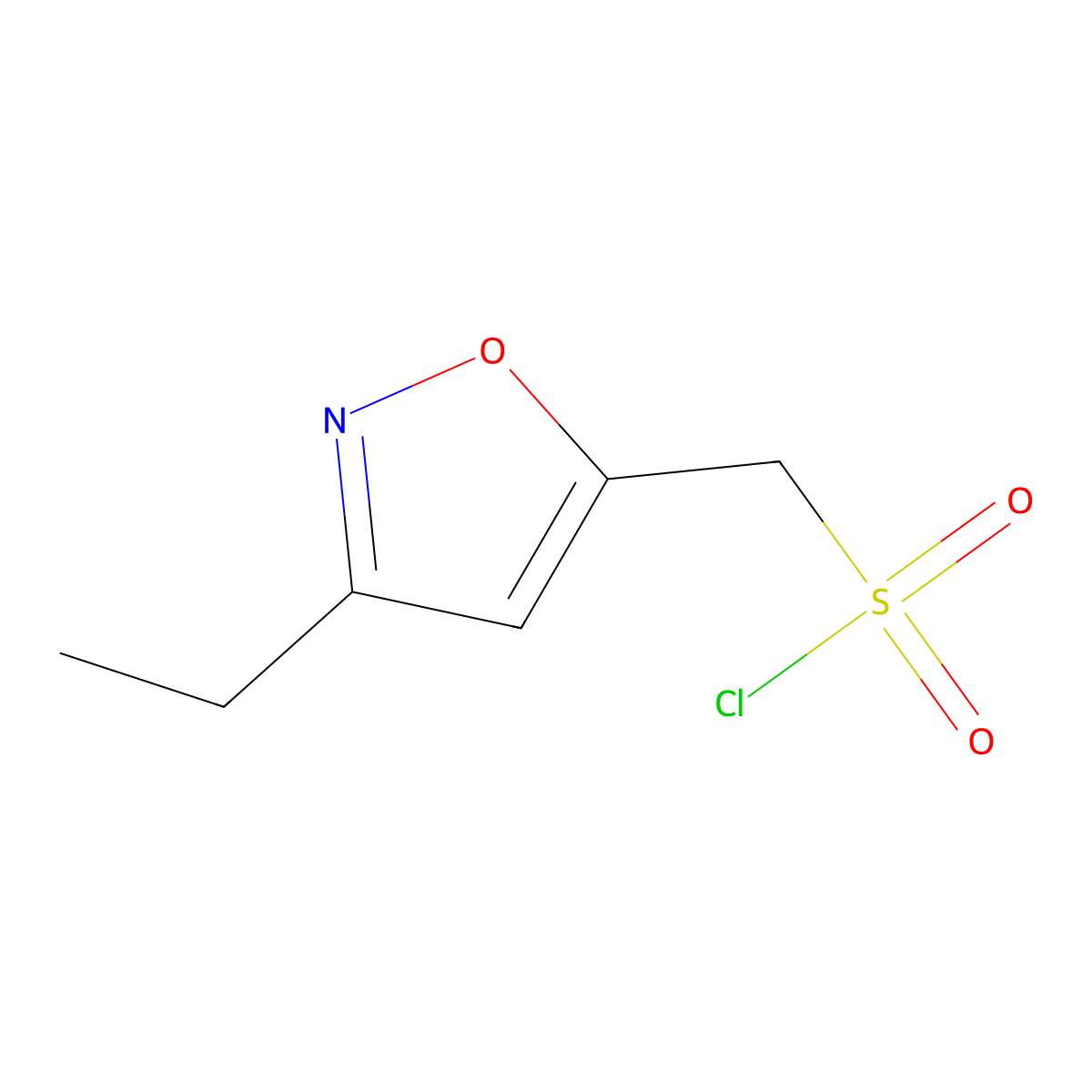 (3-Ethyl-1,2-oxazol-5-yl)methanesulfonyl chloride molecular structure, CAS 2378502-21-5