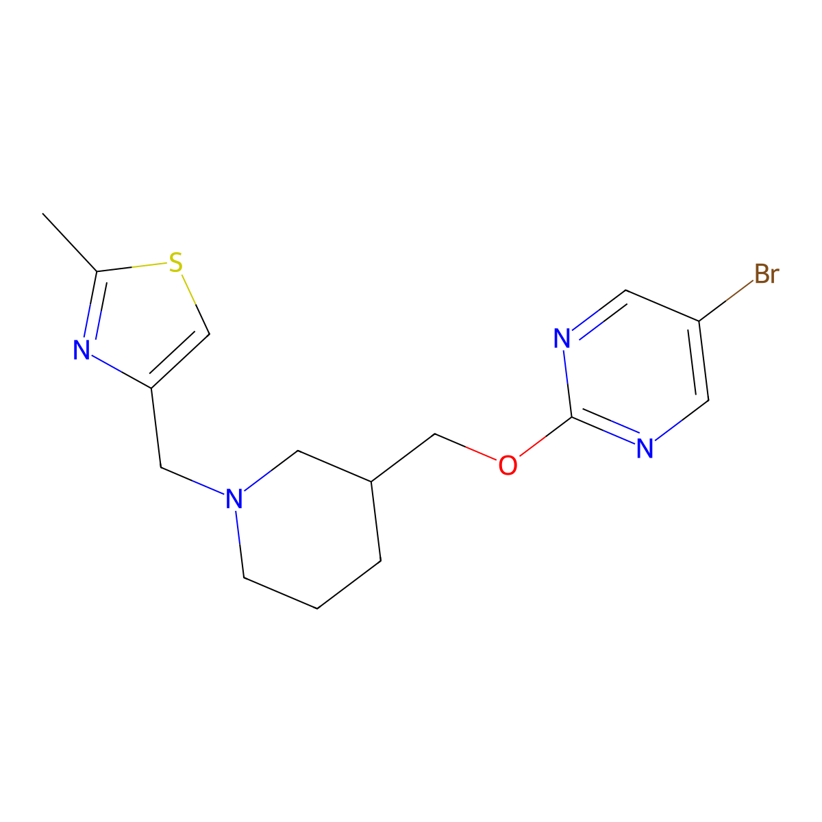 5-Bromo-2-({1-[(2-methyl-1,3-thiazol-4-yl)methyl]piperidin-3-yl}methoxy)pyrimidine molecular structure, CAS 2379975-82-1