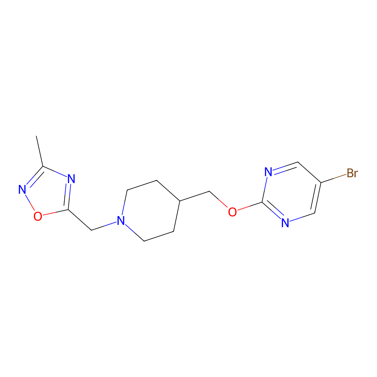 5-Bromo-2-({1-[(3-methyl-1,2,4-oxadiazol-5-yl)methyl]piperidin-4-yl}methoxy)pyrimidine molecular structure, CAS 2379988-28-8