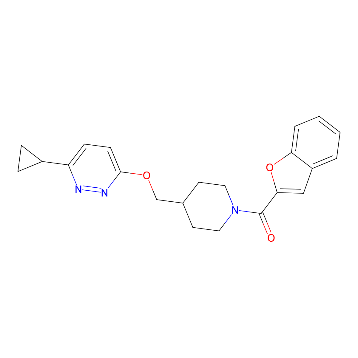 3-{[1-(1-Benzofuran-2-carbonyl)piperidin-4-yl]methoxy}-6-cyclopropylpyridazine molecular structure, CAS 2380043-44-5