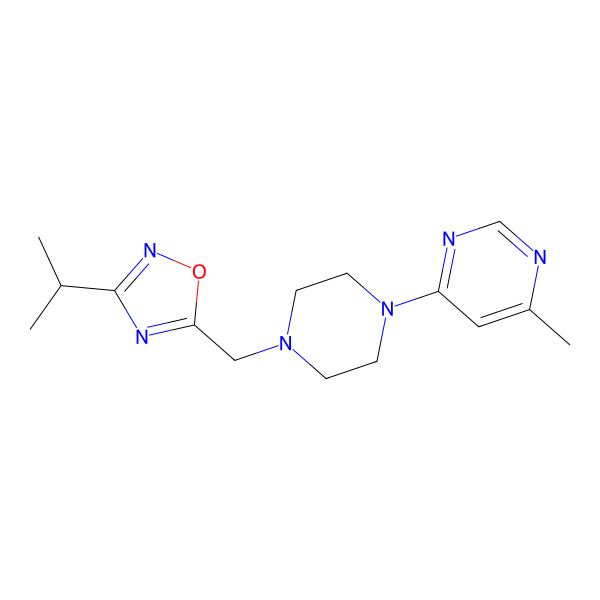 4-Methyl-6-(4-{[3-(propan-2-yl)-1,2,4-oxadiazol-5-yl]methyl}piperazin-1-yl)pyrimidine molecular structure, CAS 2380098-70-2