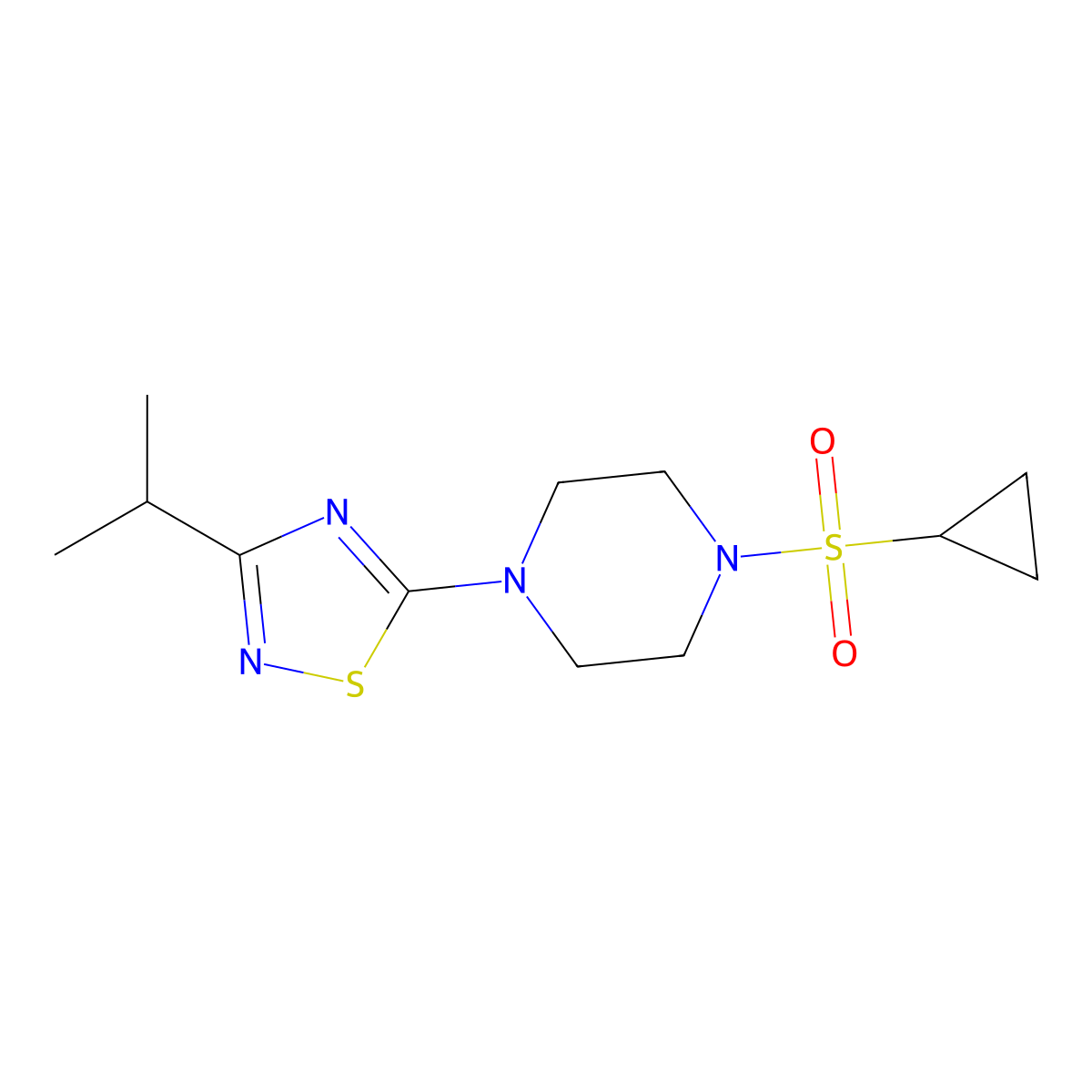 1-(Cyclopropanesulfonyl)-4-[3-(propan-2-yl)-1,2,4-thiadiazol-5-yl]piperazine molecular structure, CAS 2549006-58-6