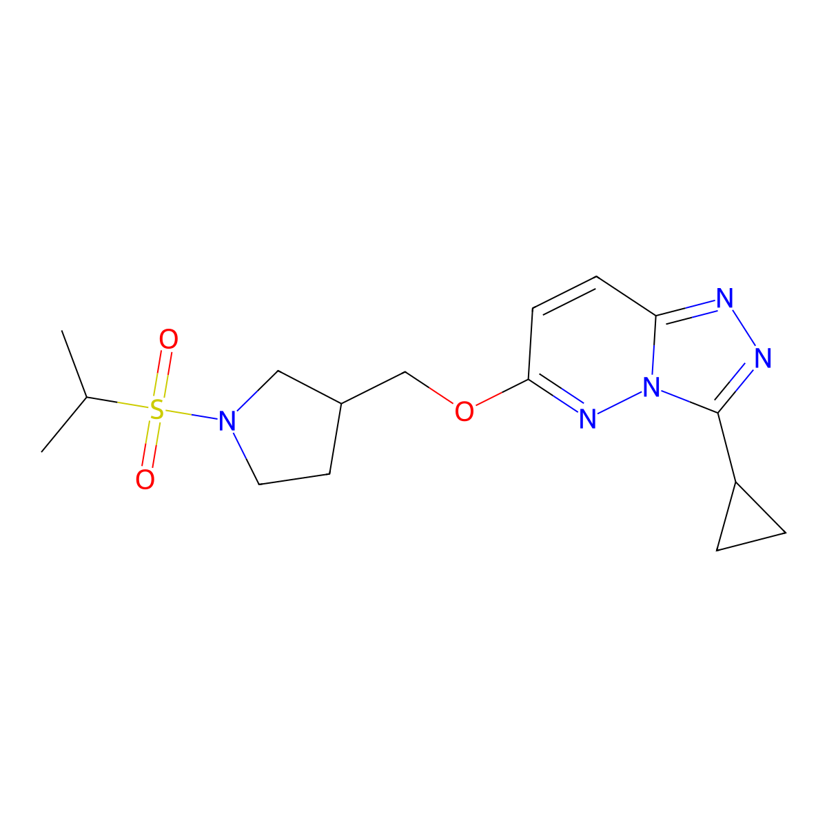 3-[({3-Cyclopropyl-[1,2,4]triazolo[4,3-b]pyridazin-6-yl}oxy)methyl]-1-(propane-2-sulfonyl)pyrrolidine molecular structure, CAS 2549019-67-0