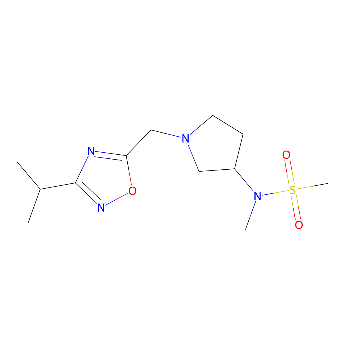 N-methyl-N-(1-{[3-(propan-2-yl)-1,2,4-oxadiazol-5-yl]methyl}pyrrolidin-3-yl)methanesulfonamide molecular structure, CAS 2549033-57-8