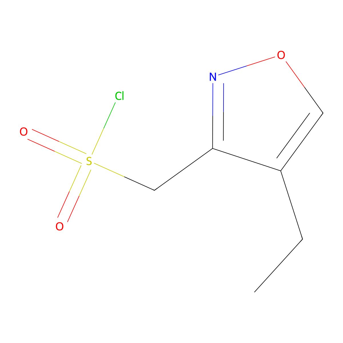 (4-Ethyl-1,2-oxazol-3-yl)methanesulfonyl chloride molecular structure, CAS 2551118-13-7