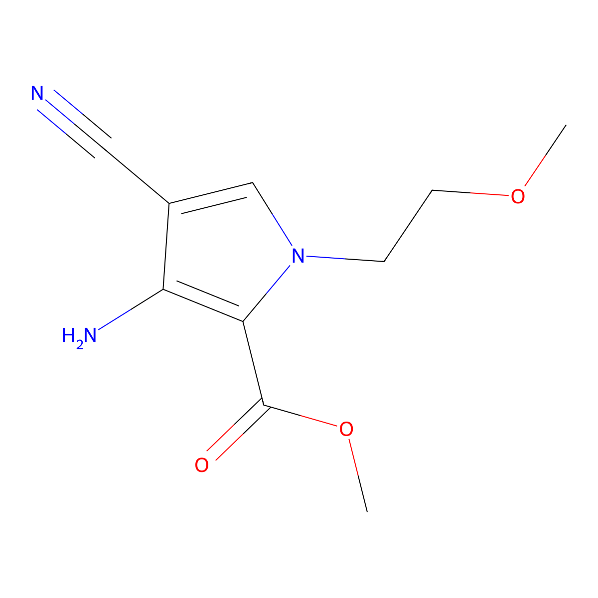 methyl 3-amino-4-cyano-1-(2-methoxyethyl)-1H-pyrrole-2-carboxylate molecular structure, CAS 2580201-00-7