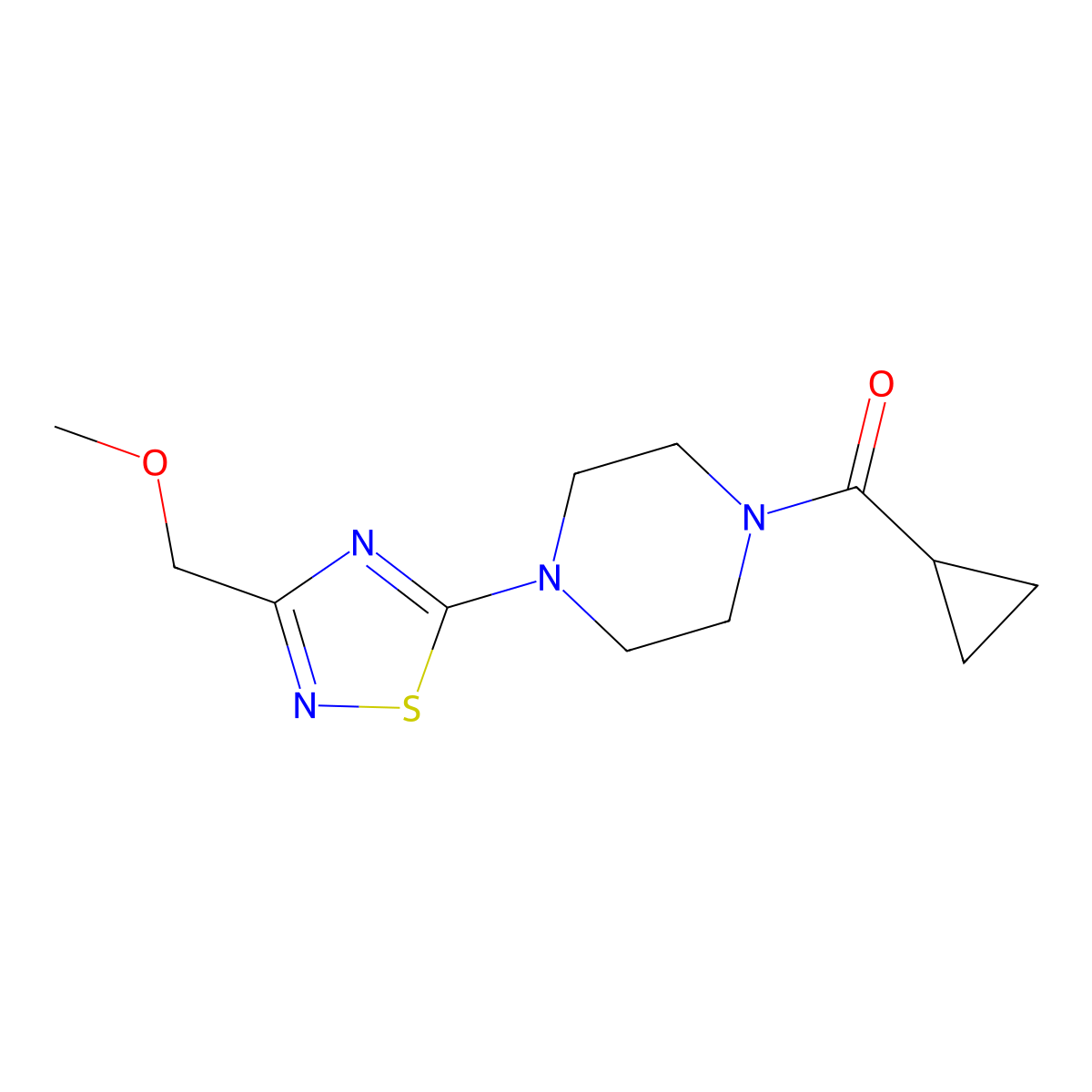 1-Cyclopropanecarbonyl-4-[3-(methoxymethyl)-1,2,4-thiadiazol-5-yl]piperazine molecular structure, CAS 2640897-58-9