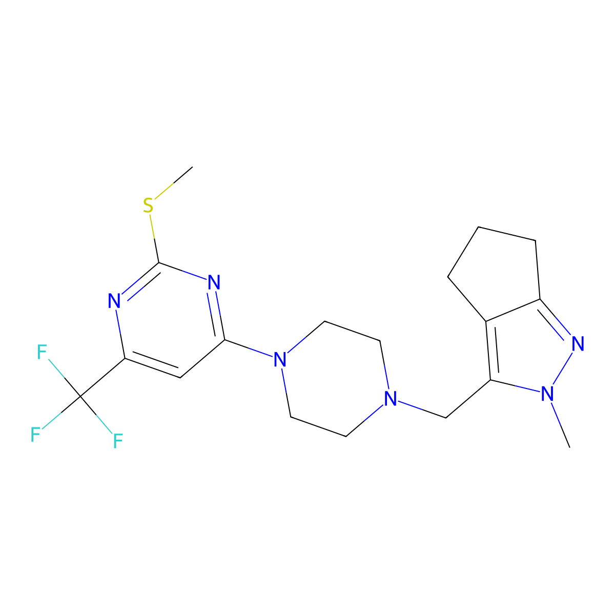 4-[4-({2-methyl-2H,4H,5H,6H-cyclopenta[c]pyrazol-3-yl}methyl)piperazin-1-yl]-2-(methylsulfanyl)-6-(trifluoromethyl)pyrimidine molecular structure, CAS 2640944-00-7