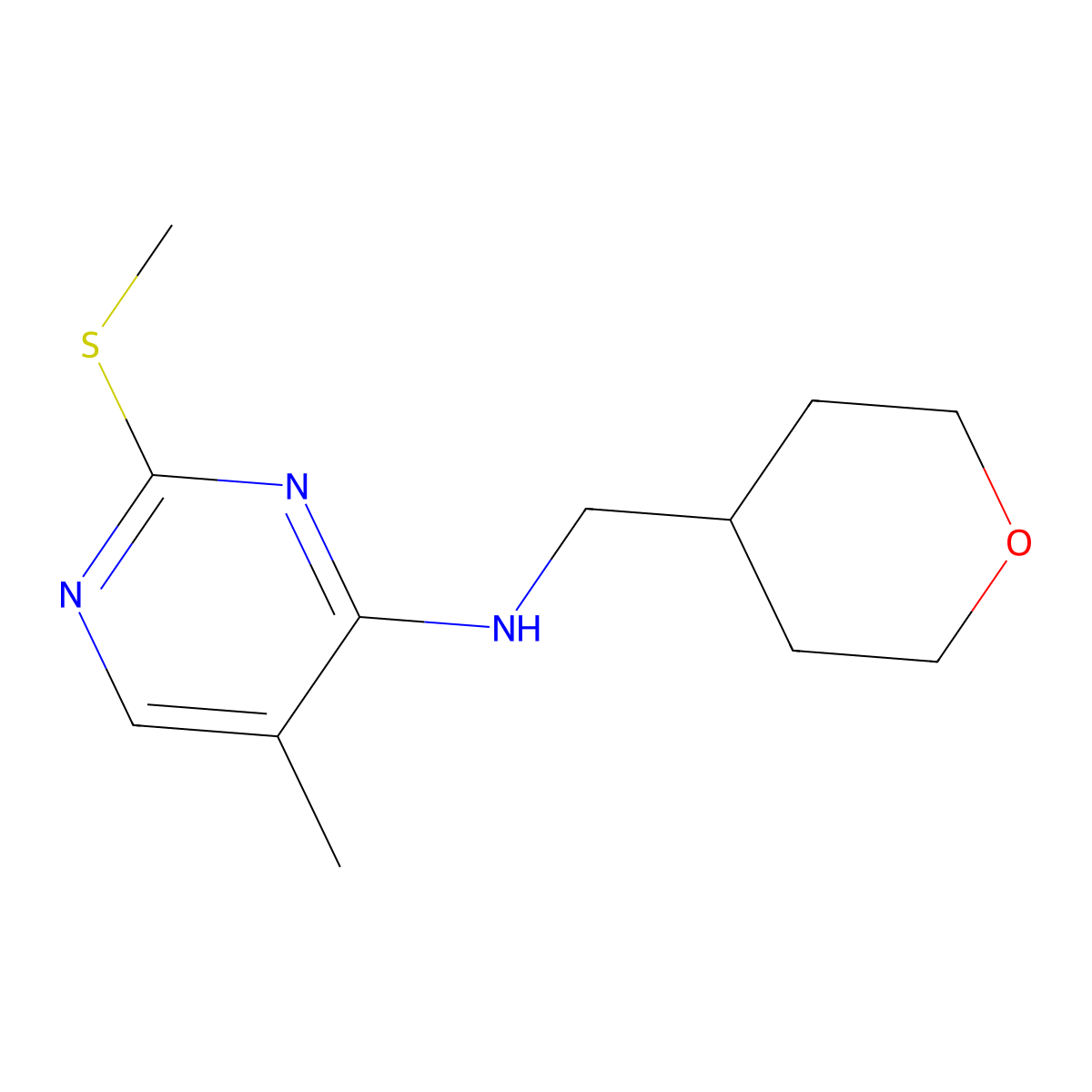 5-methyl-2-(methylsulfanyl)-N-[(oxan-4-yl)methyl]pyrimidin-4-amine molecular structure, CAS 2640944-54-1
